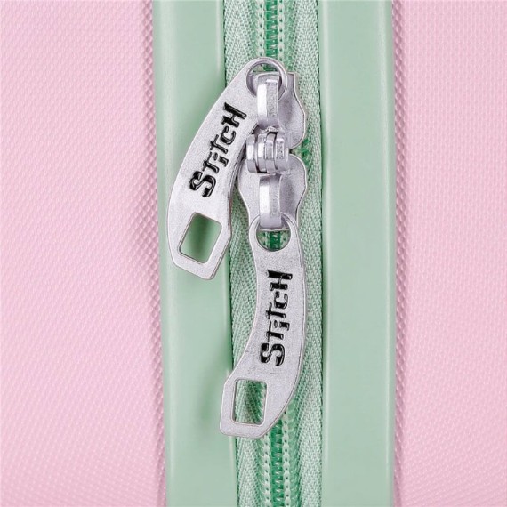 Necessaire Adaptável STITCH Traveling With Stitch Malva | Ref. 186.5443921