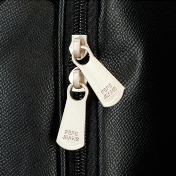 Saco de Ombro para Portátil/Tablet PEPE JEANS Elia Preto | Ref. 186.7947531 Saco de Ombro para Portátil/Tablet PEPE JEANS Elia Preto | Ref. 186.7947531