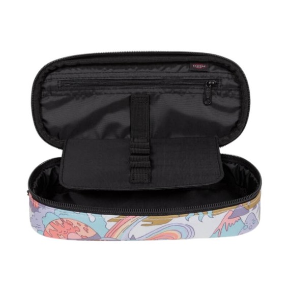 Estojo Escolar EASTPAK Oval Single Doodle Fest Light | Ref. 267.357170T7 Estojo Escolar EASTPAK Oval Single Doodle Fest Light | Ref. 267.357170T7