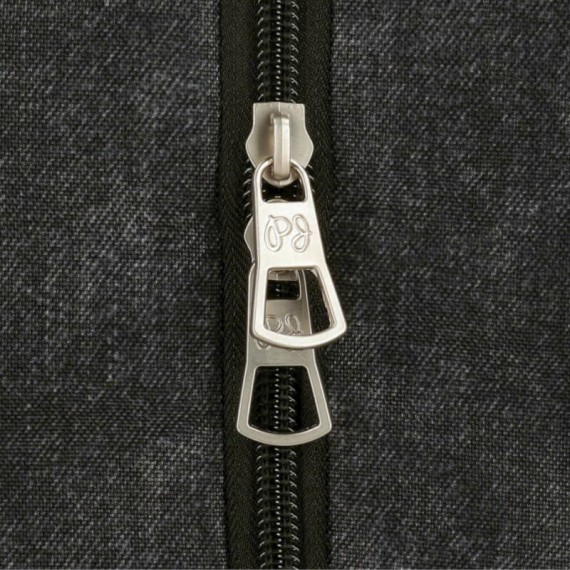 Mochila Escolar Compacta 2R PEPE JEANS Cintia Preta | Ref. 186.6012941 Mochila Escolar Compacta 2R PEPE JEANS Cintia Preta | Ref. 186.6012941