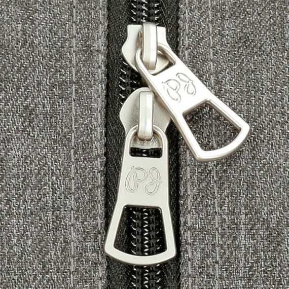 Necessaire Adaptável 2C PEPE JEANS Edmon Cinza | Ref. 186.6914422 Necessaire Adaptável 2C PEPE JEANS Edmon Cinza | Ref. 186.6914422