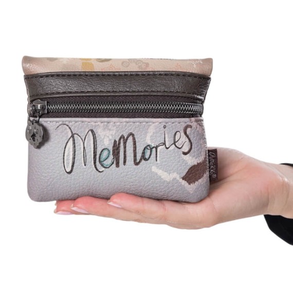 ANEKKE Porta-Moedas Envelope Real Taupe | Ref. 280.41709-016 ANEKKE Porta-Moedas Envelope Real Taupe | Ref. 280.41709-016
