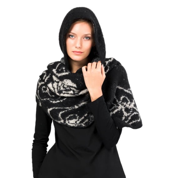 ANEKKE Cachecol com Capuz Preto | Ref. 280.41480-233