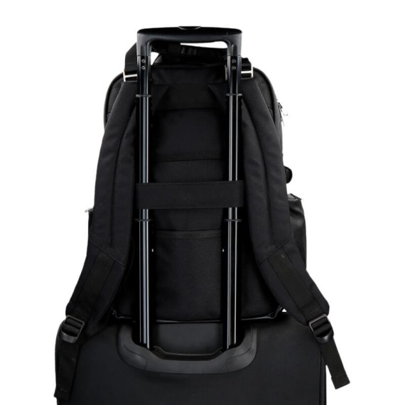 Mochila Adap. Computador 15.6" PEPE JEANS Berwick Preta | Ref. 186.7472341