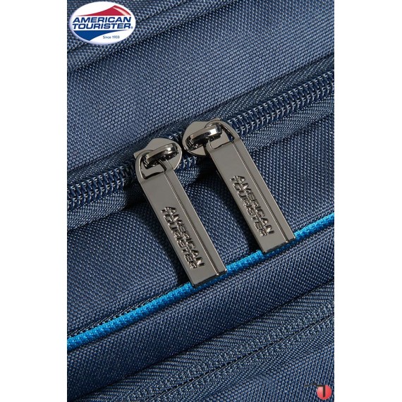 American Tourister Pasta para Portátil 13.3''-14.1'' AT WORK Azul Escuro | Ref. 9233G00441 American Tourister Pasta para Portátil 13.3''-14.1'' AT WORK Azul Escuro | Ref. 9233G00441