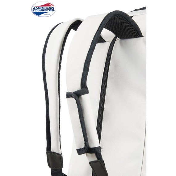 American Tourister Saco De Viagem Grab’N’Go Stormtrooper Geometric - Ref. 9235C00405-2 American Tourister Saco De Viagem Grab’N’Go Stormtrooper Geometric - Ref. 9235C00405-2